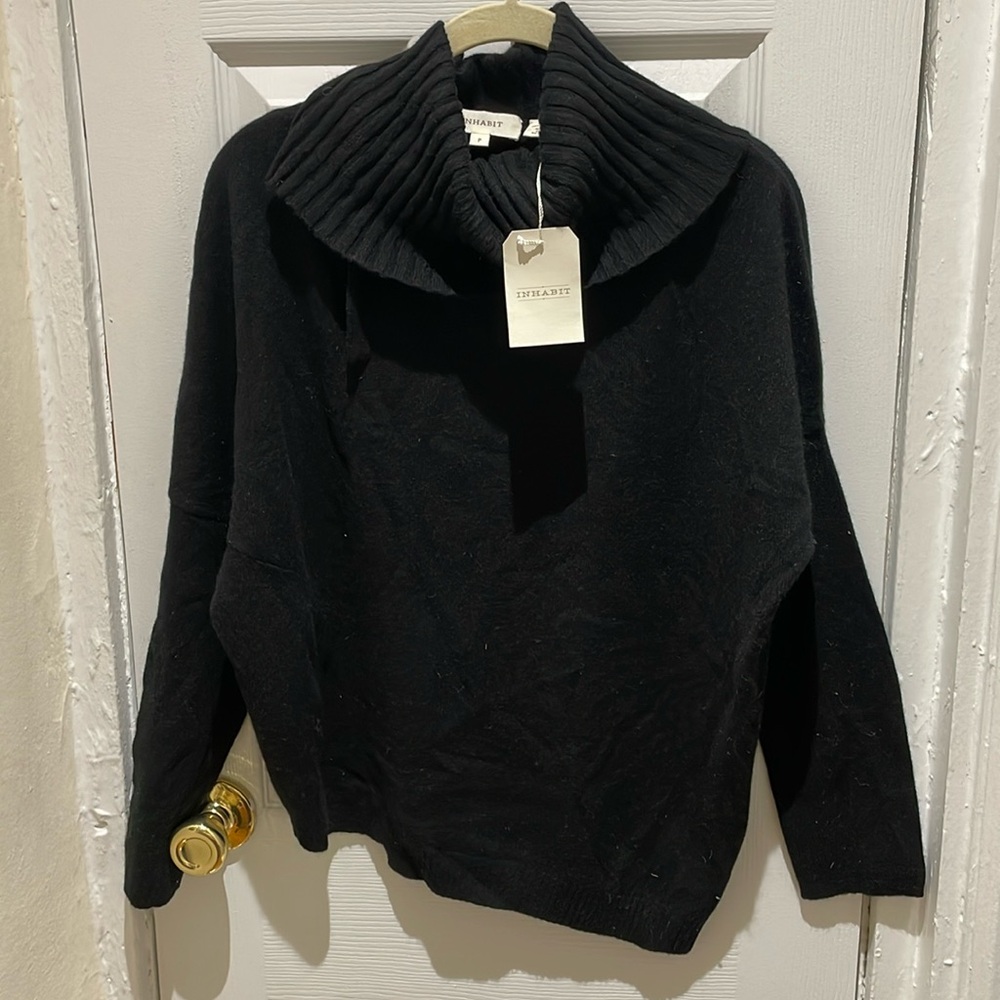 Inhabit 100% cashmere turtleneck